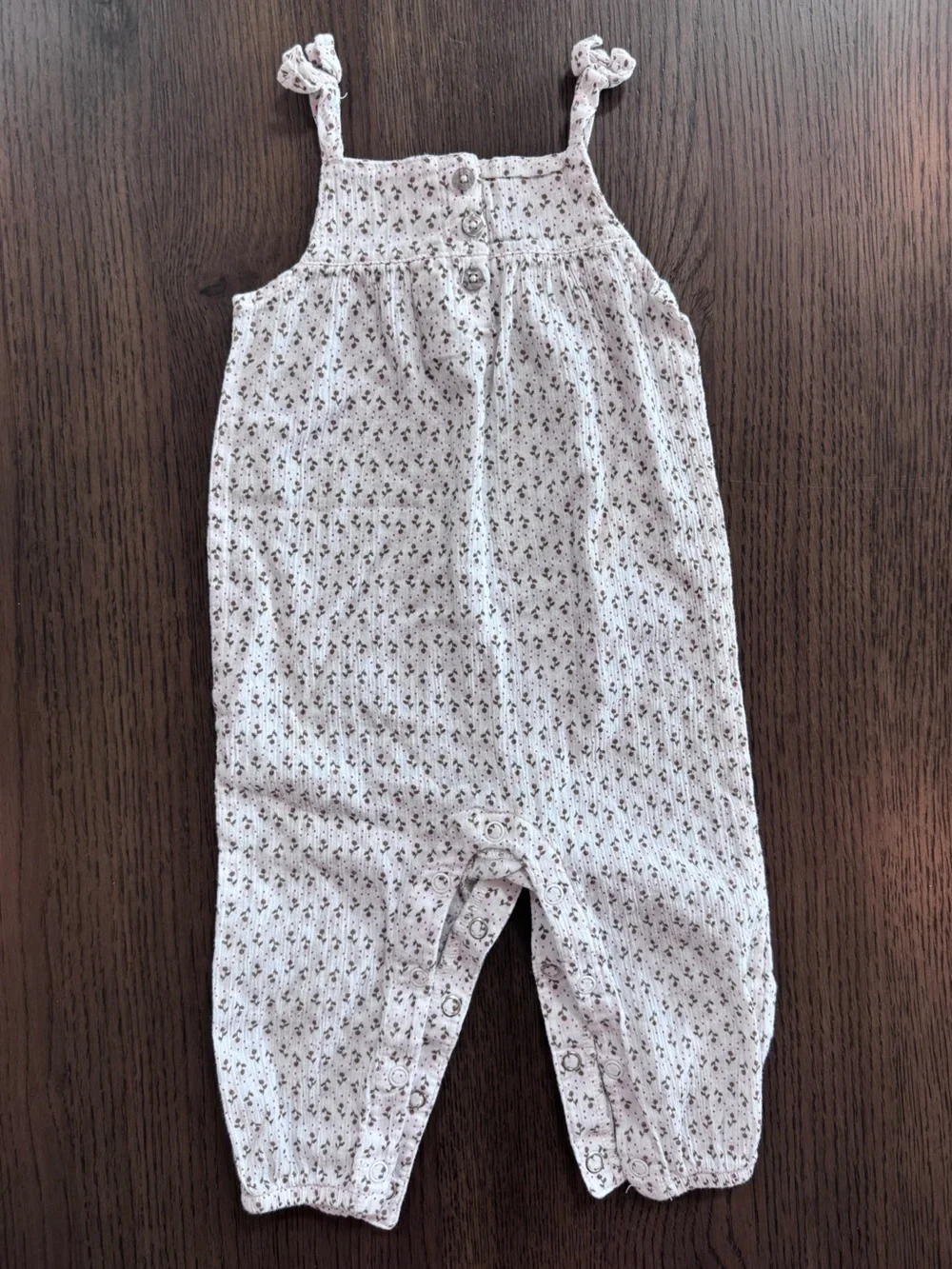 NWOT Carter's Cream Brown Baby Floral Snap Romper - 9 Months